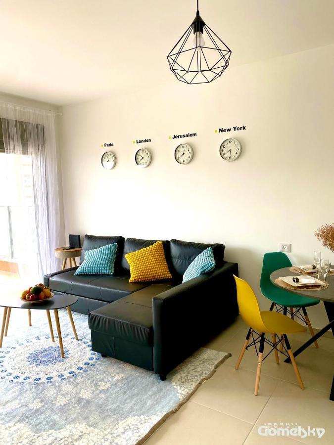 • Spacious Apartment In Trendy Akko/Acre • Exterior foto