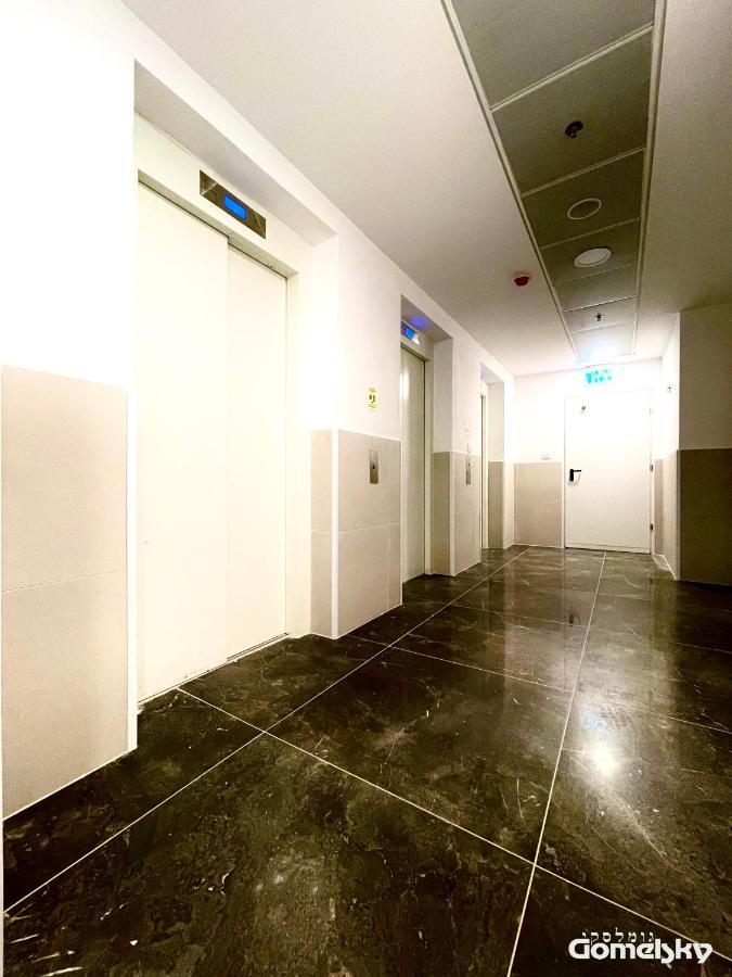• Spacious Apartment In Trendy Akko/Acre • Exterior foto